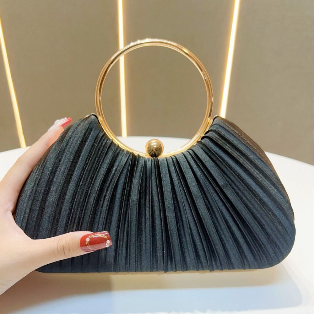 Pleat