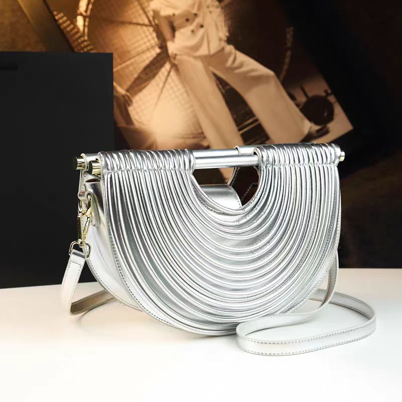 Half-moon crossbody 🌙
